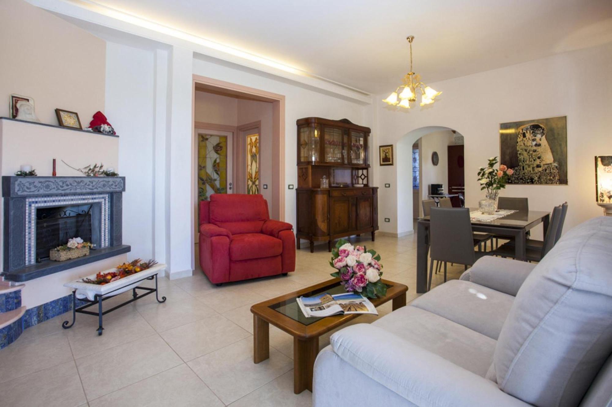 Villa Clara Few Km From The Sea - Happy Rentals ピエトラサンタ エクステリア 写真